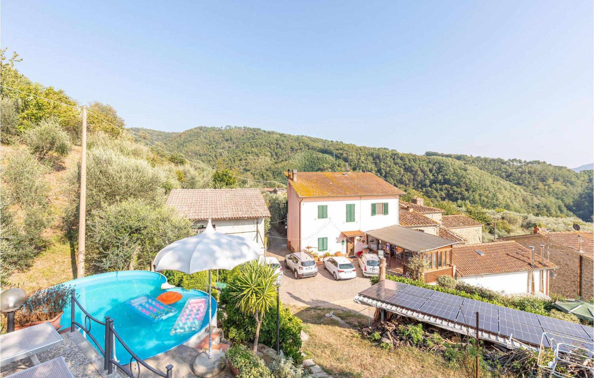 Awesome Home In Marliana With Kitchenette Dış mekan fotoğraf