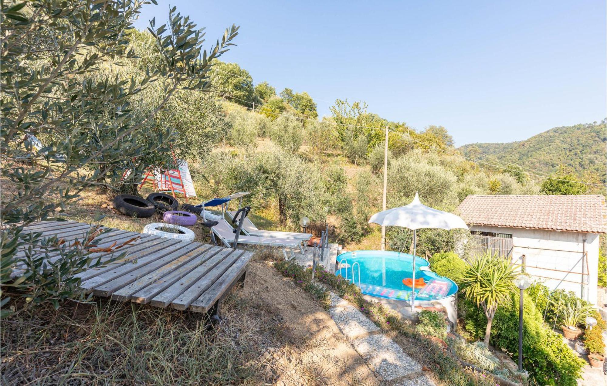 Awesome Home In Marliana With Kitchenette Dış mekan fotoğraf