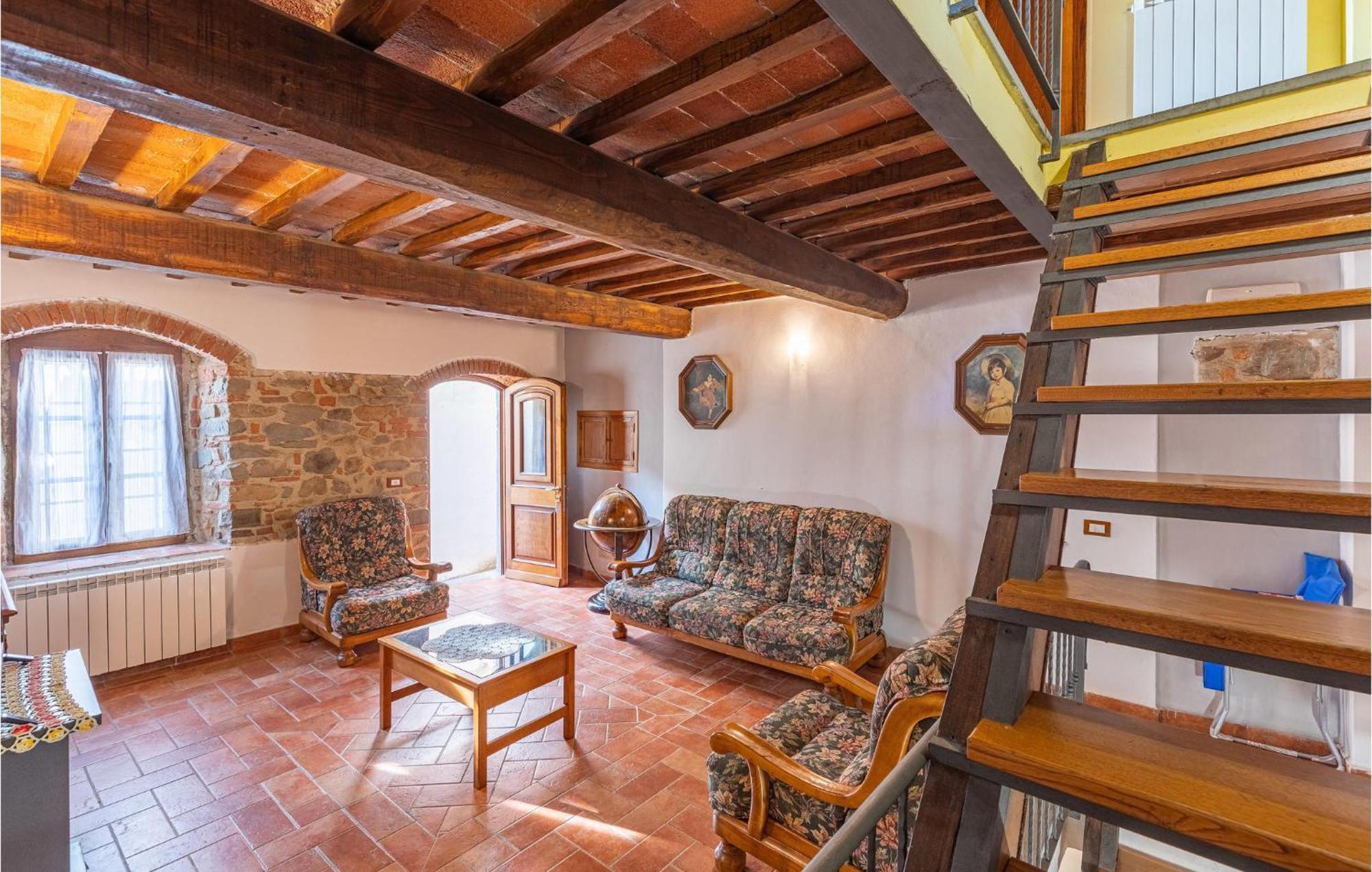 Awesome Home In Marliana With Kitchenette Dış mekan fotoğraf