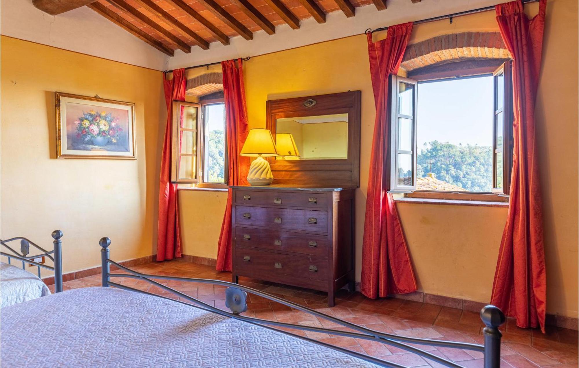 Awesome Home In Marliana With Kitchenette Dış mekan fotoğraf